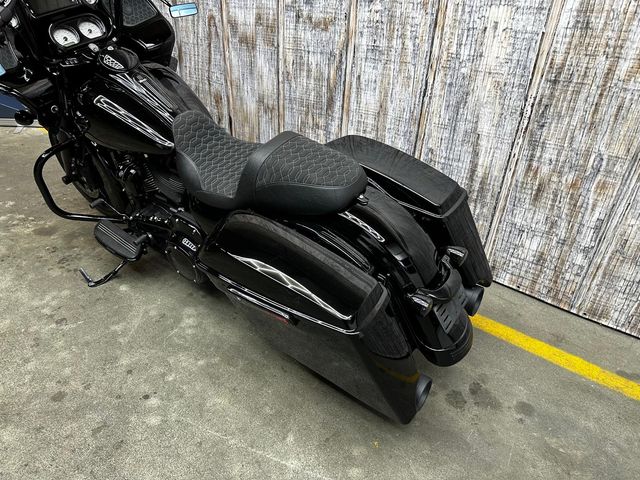 harley-davidson - road-glide-custom-fltrx