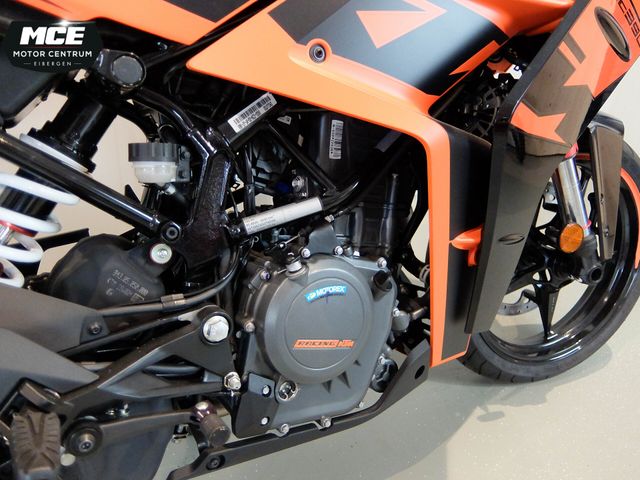 ktm - rc-390