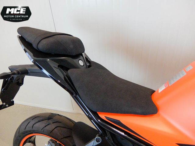 ktm - rc-390