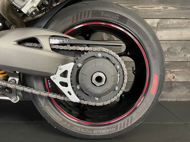 triumph - speed-triple-rs