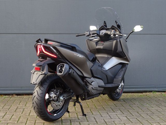 kymco - ak-550
