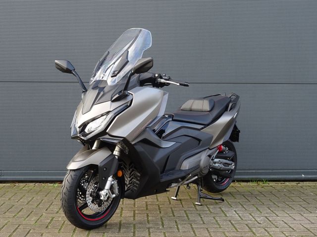 kymco - ak-550