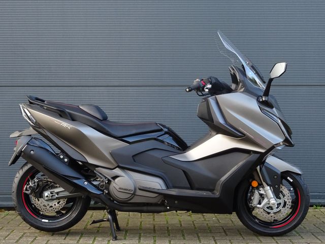 kymco - ak-550