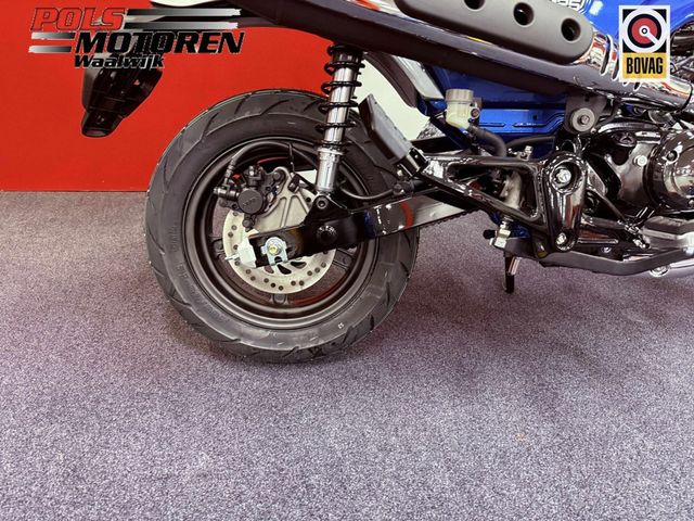 honda - st-125-dax