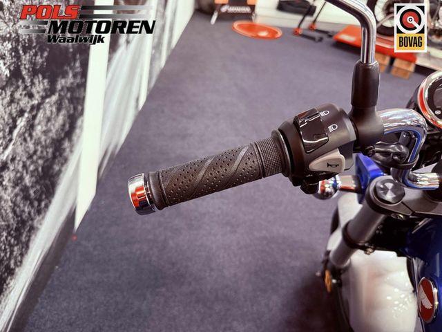 honda - st-125-dax