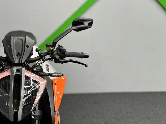 ktm - 1290-super-duke-r
