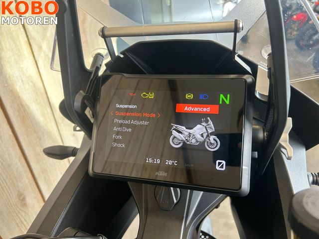 ktm - 1290-super-adventure-s