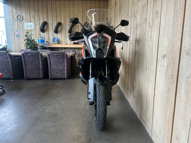 ktm - 1290-super-adventure-s
