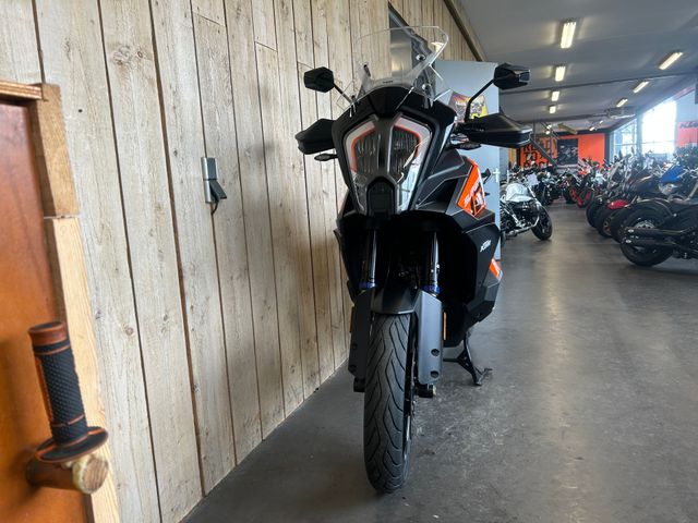 ktm - 1290-super-adventure-s