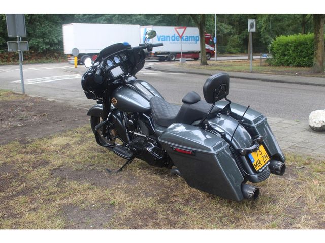 harley-davidson - street-glide