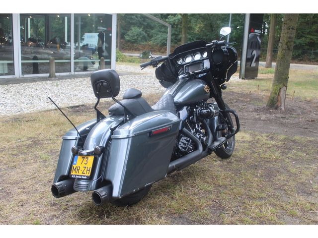 harley-davidson - street-glide