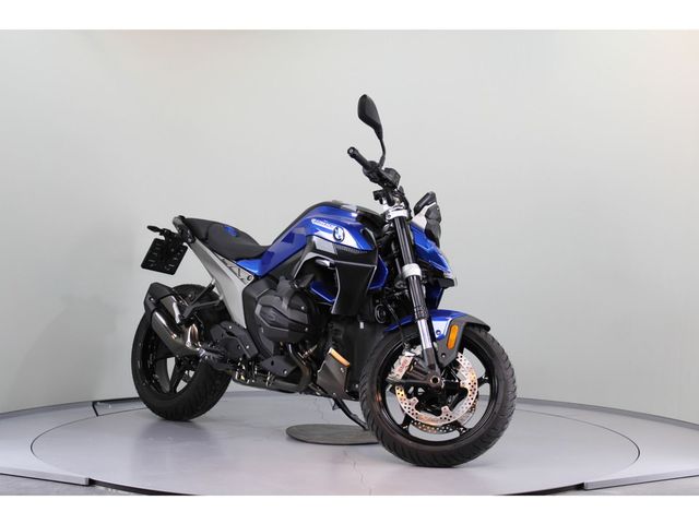 bmw - r-1300-r