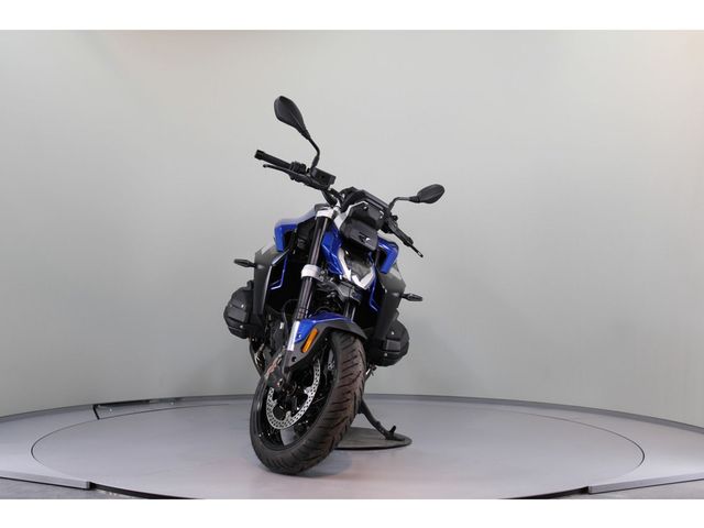 bmw - r-1300-r
