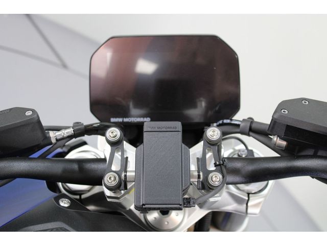 bmw - r-1300-r