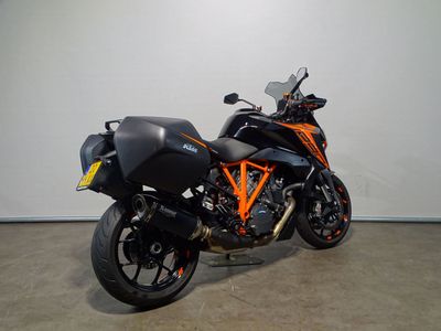 KTM 1290 SUPER DUKE GT – foto 3