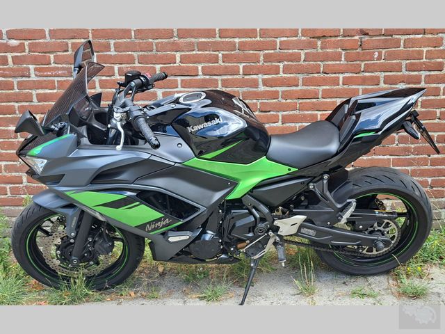 kawasaki - ninja-650