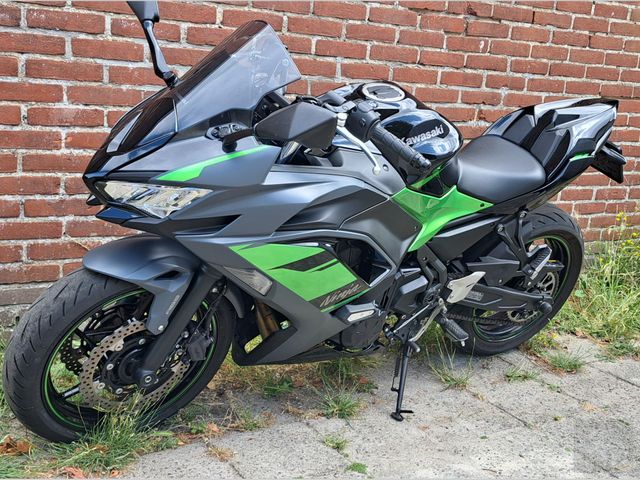 kawasaki - ninja-650