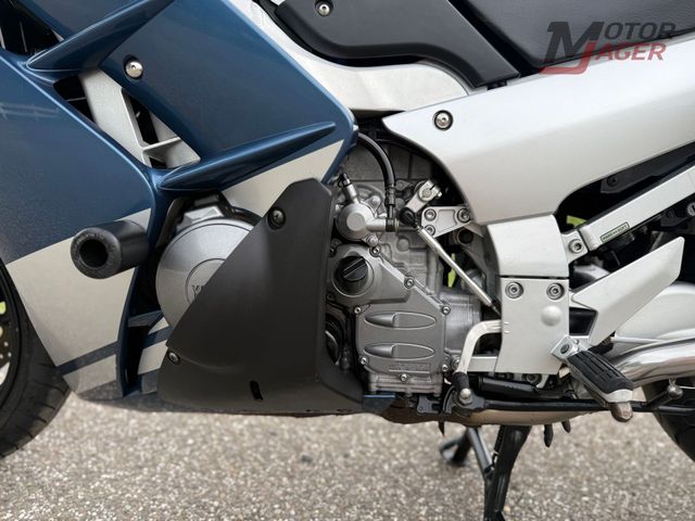 yamaha - fjr-1300