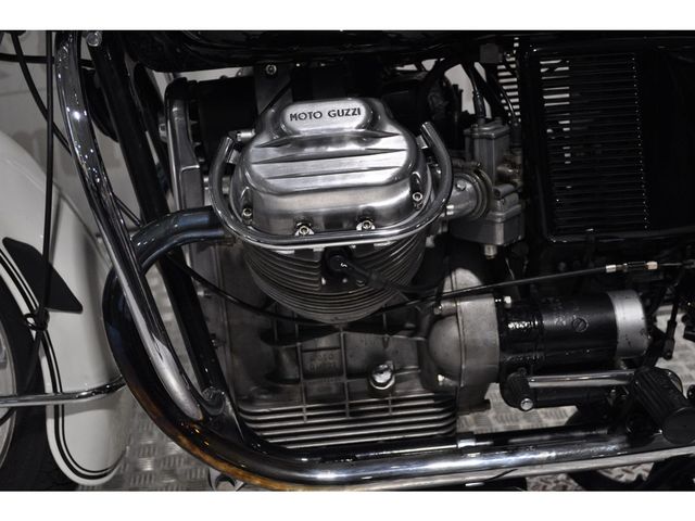 moto-guzzi - v-7-special