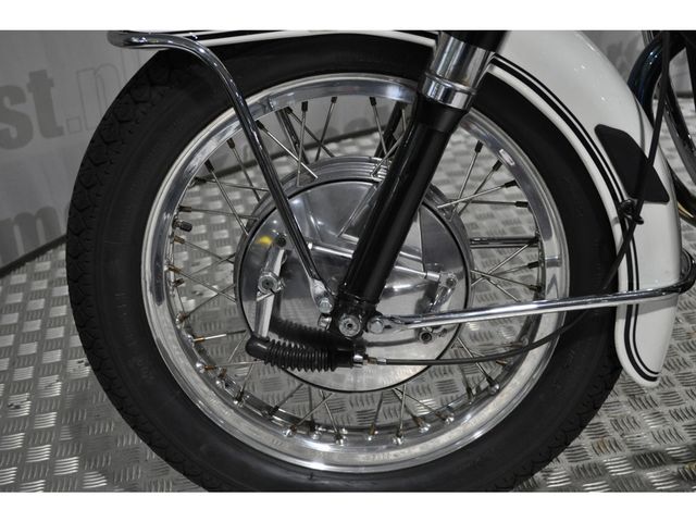 moto-guzzi - v-7-special