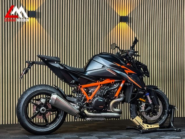 ktm - 1390-super-duke-r-evo