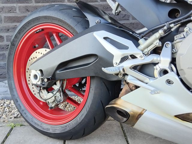 ducati - 899-panigale