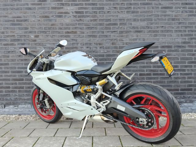ducati - 899-panigale