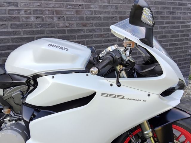 ducati - 899-panigale
