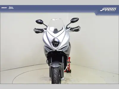 MV AGUSTA TURISMO VELOCE 800 RC – foto 3
