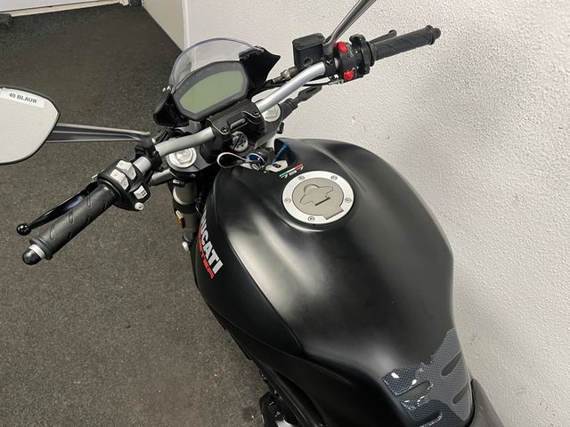 ducati - monster-797