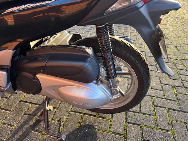 honda - sh-300i---abs