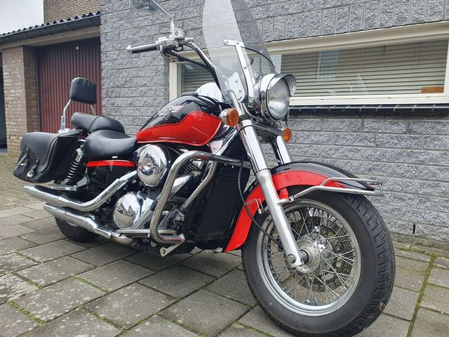 kawasaki - vn-1500-classic