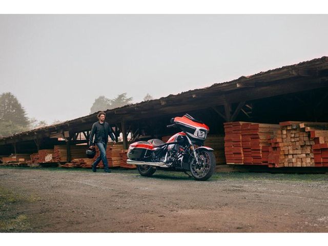 harley-davidson - street-glide-cvo-flhxse