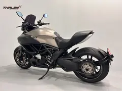 Ducati Diavel Titanium No 233/500 Limited Edition 2015 occasion – foto 8 van 18