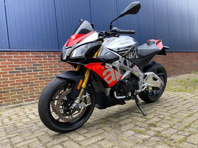 aprilia - tuono--v4-1100-factory