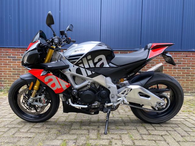 aprilia - tuono--v4-1100-factory
