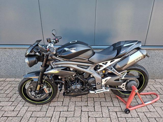 triumph - speed-triple-rs