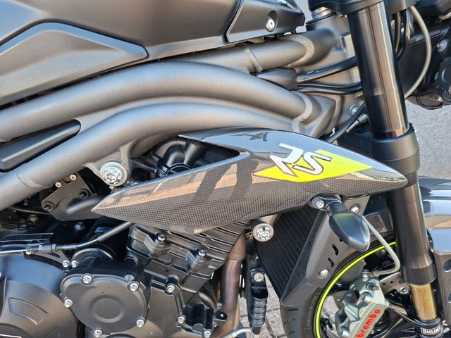 triumph - speed-triple-rs