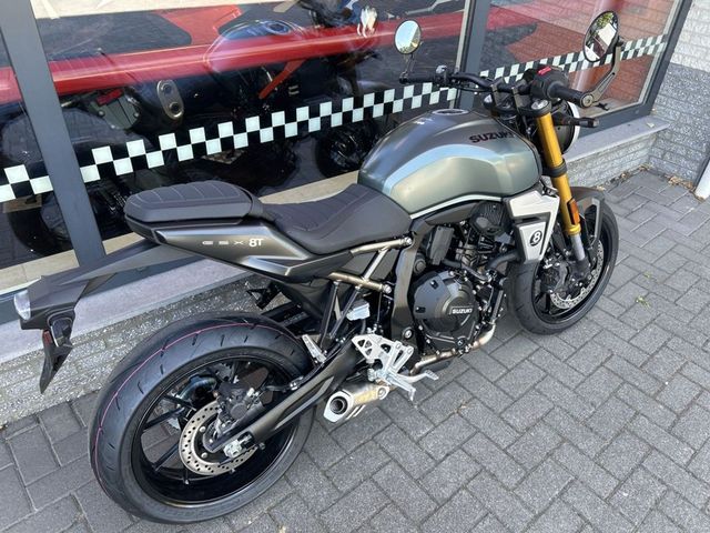 suzuki - gsx-8t