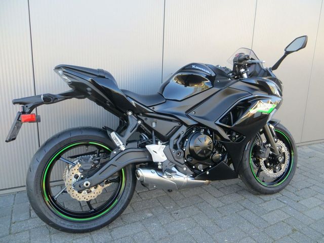kawasaki - ninja-650