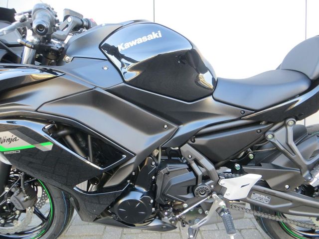 kawasaki - ninja-650