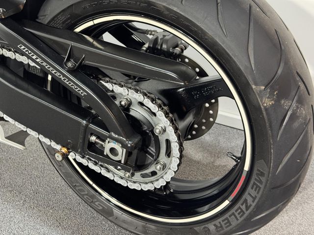 honda - cbr-600-rr-c-abs