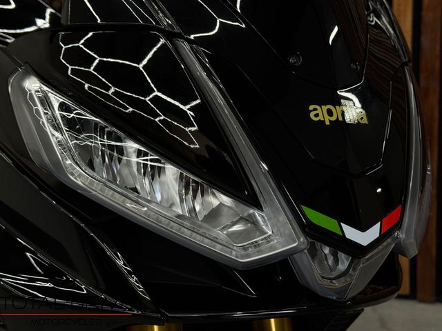 aprilia - tuono--v4-1100-factory
