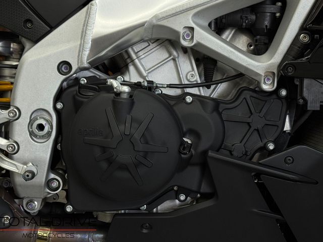aprilia - tuono--v4-1100-factory