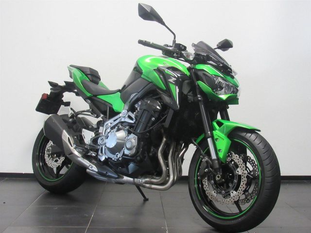 kawasaki - z900