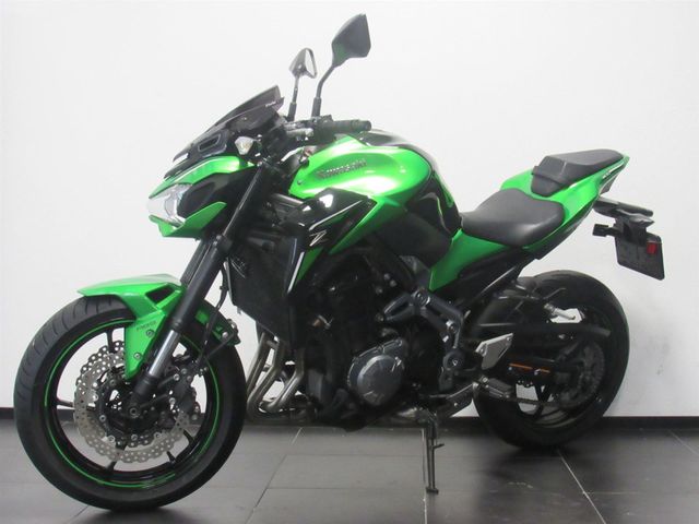 kawasaki - z900