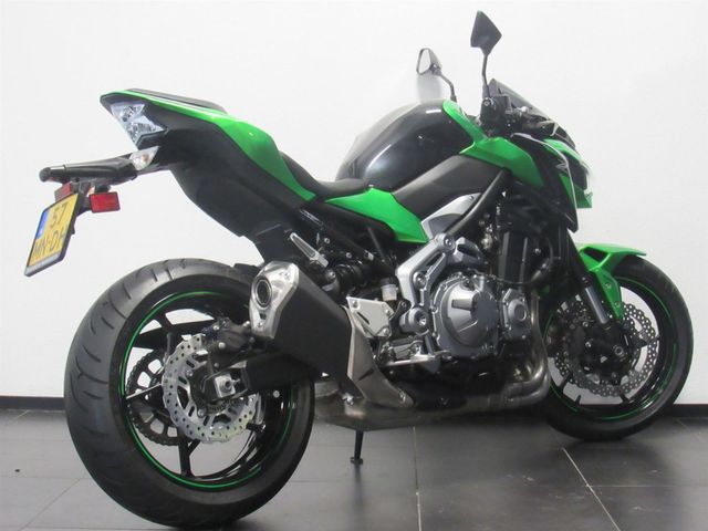kawasaki - z900