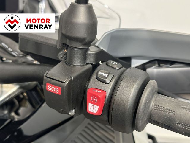 bmw - r-1300-gs-adventure