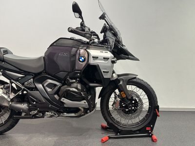 BMW R 1300 GS ADVENTURE – foto 3