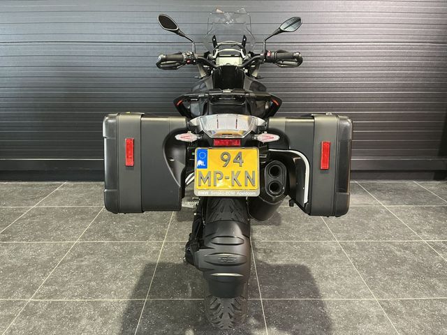 bmw - r-1250-gs-triple-black